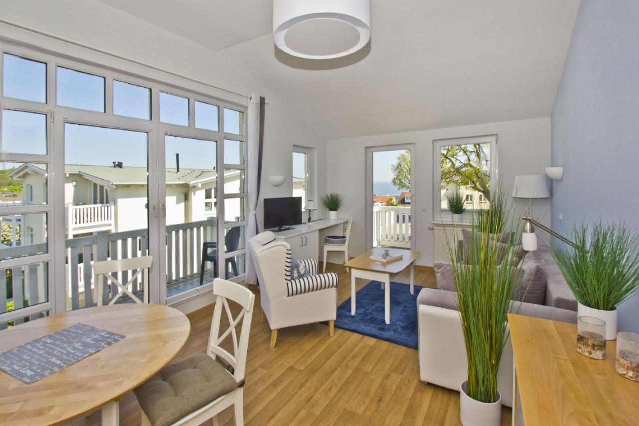 Mit Meerblick Und Balkon, Gratis Nutzung Vom Ahoi Erlebnisbad Und Sauna In Sellin - Meeresblick Fewo 48 Goehren  Exterior foto